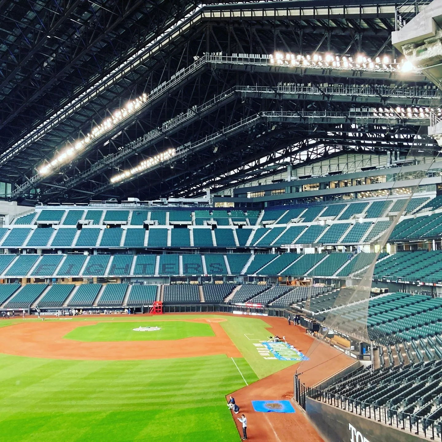 名古屋を拠点に全国で活動する経営コンサルタントの毛利京申（も...