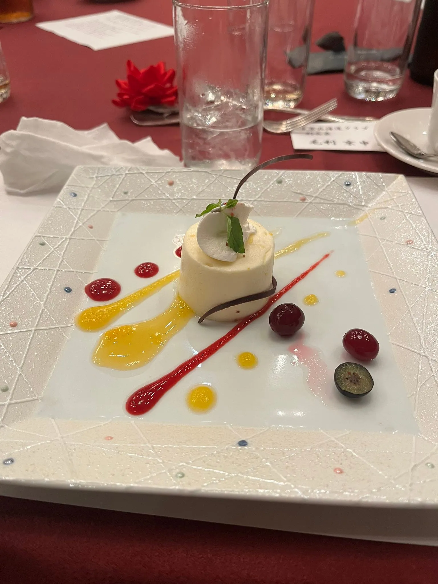 愛知県を拠点に名古屋に出没する経営コンサルタントの毛利京申で...